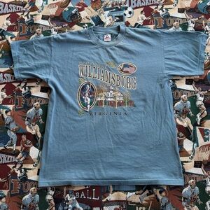Vintage 90s Men’s AAA Williamsburg Virginia Blue Graphic Shirt